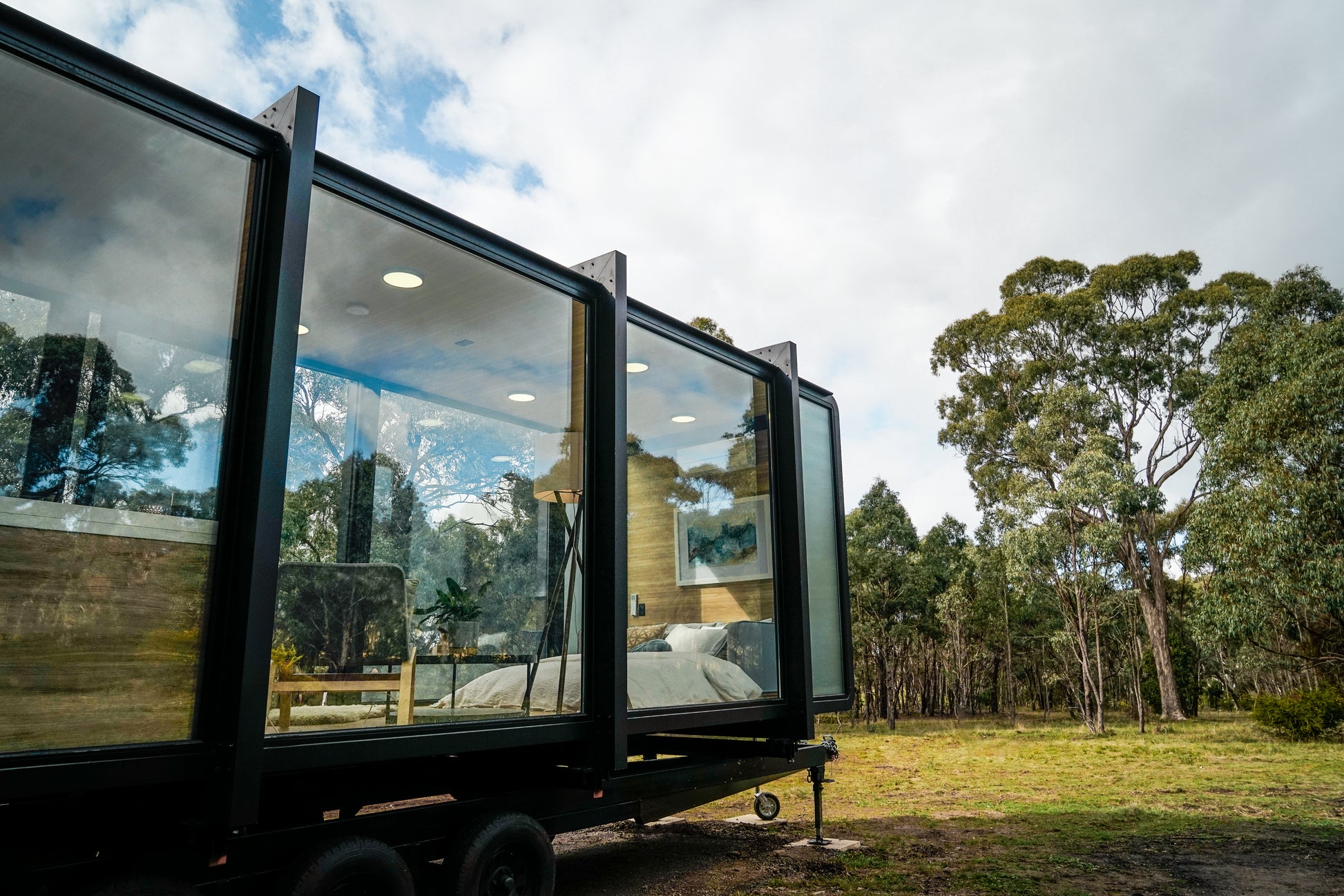 8m Tiny Home on Wheels - Beaufort Bushland Retreat - Elsewhere Pods