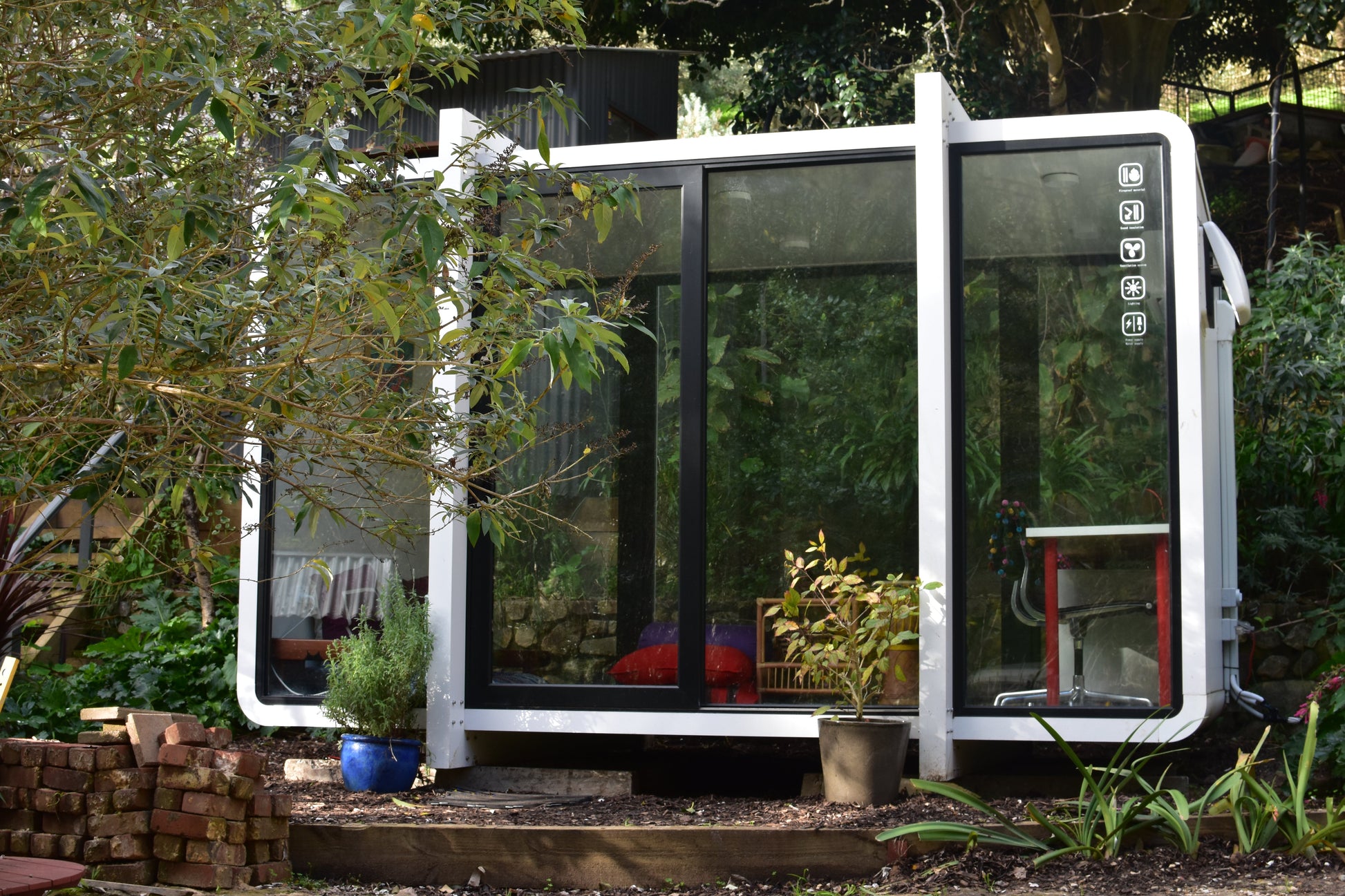 4m Studio - Meditation Retreat elsewherepods