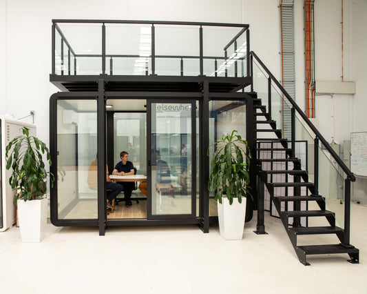 Fleet Space - 4m Studio + Rooftop Balcony