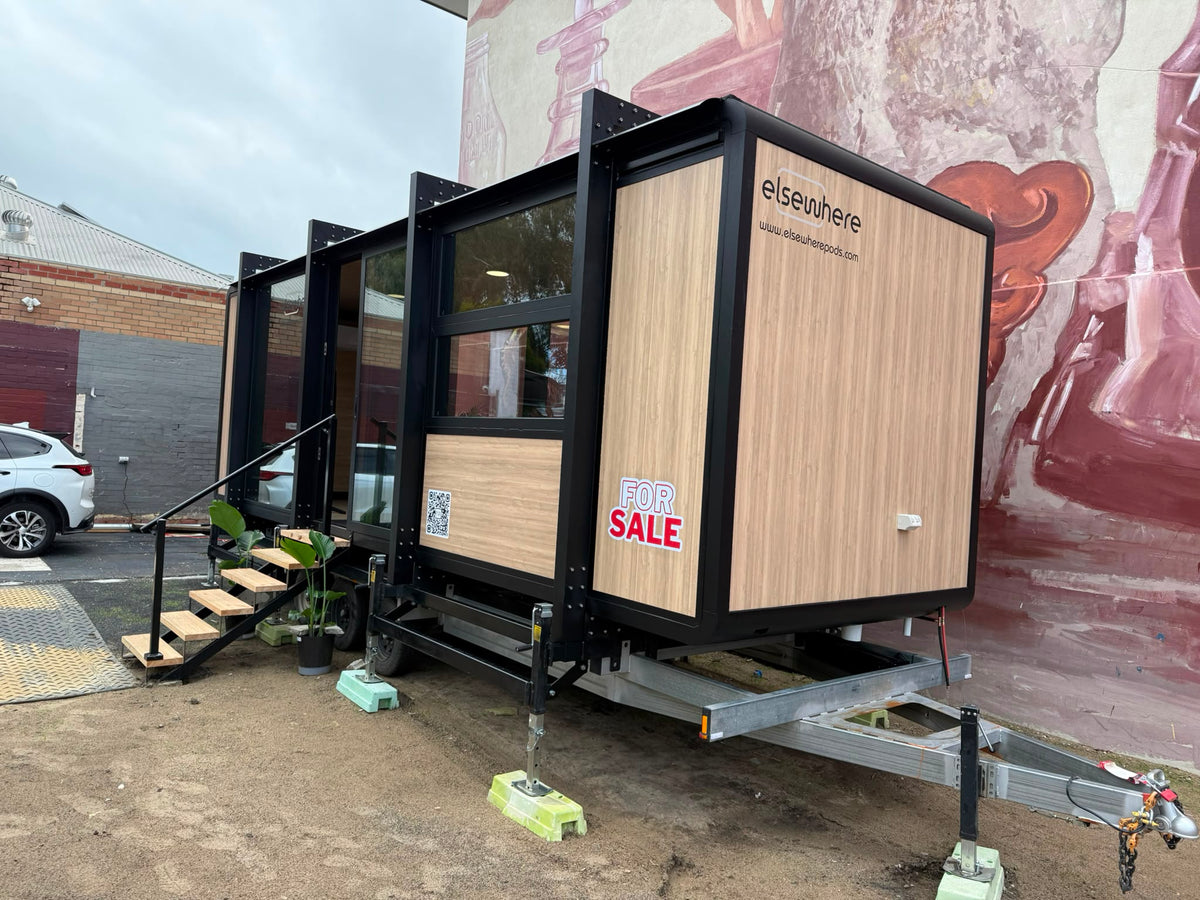 8m Tiny home on wheels